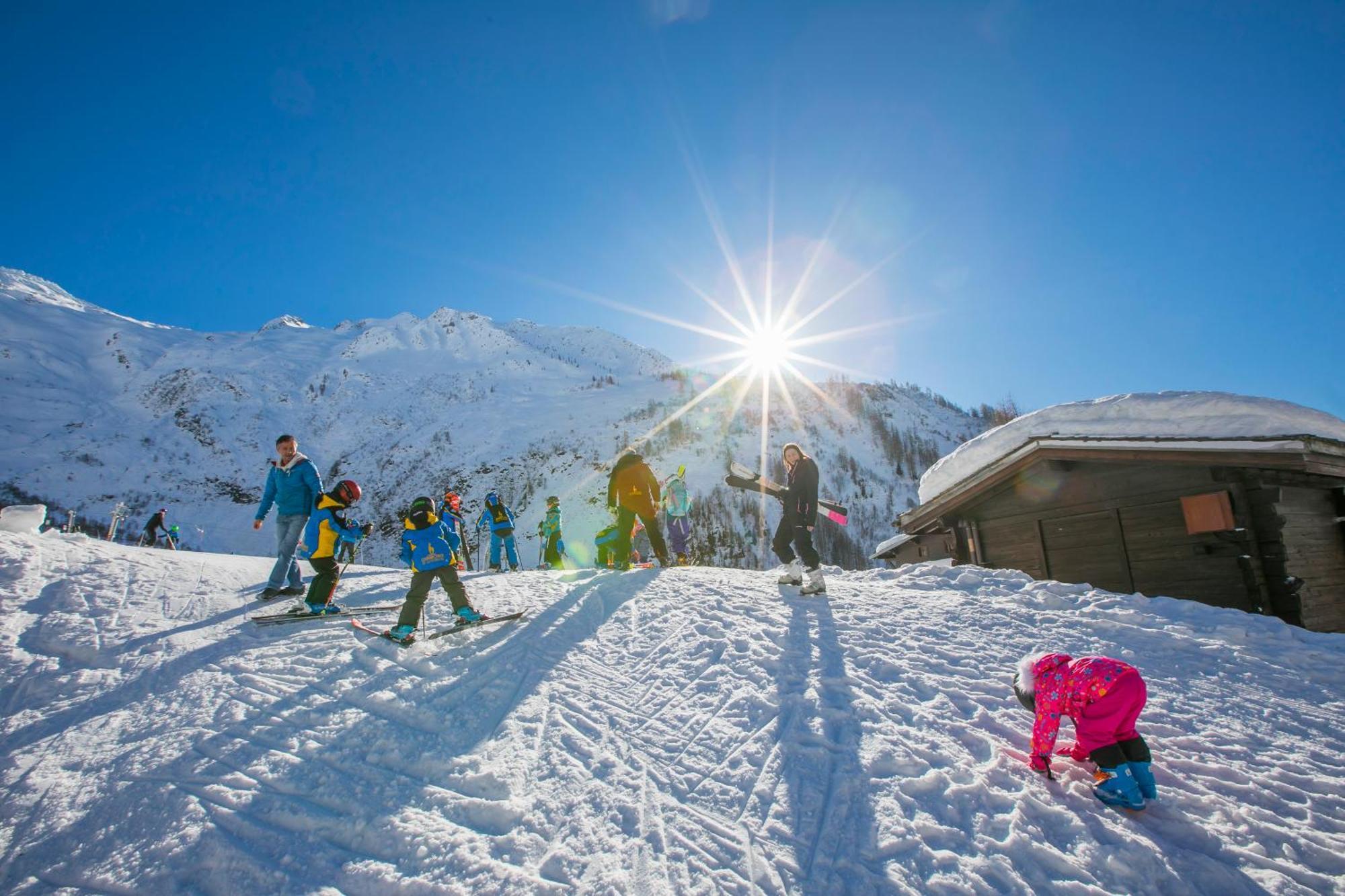 Residence Le Cristal Apartments Chamonix ภายนอก รูปภาพ