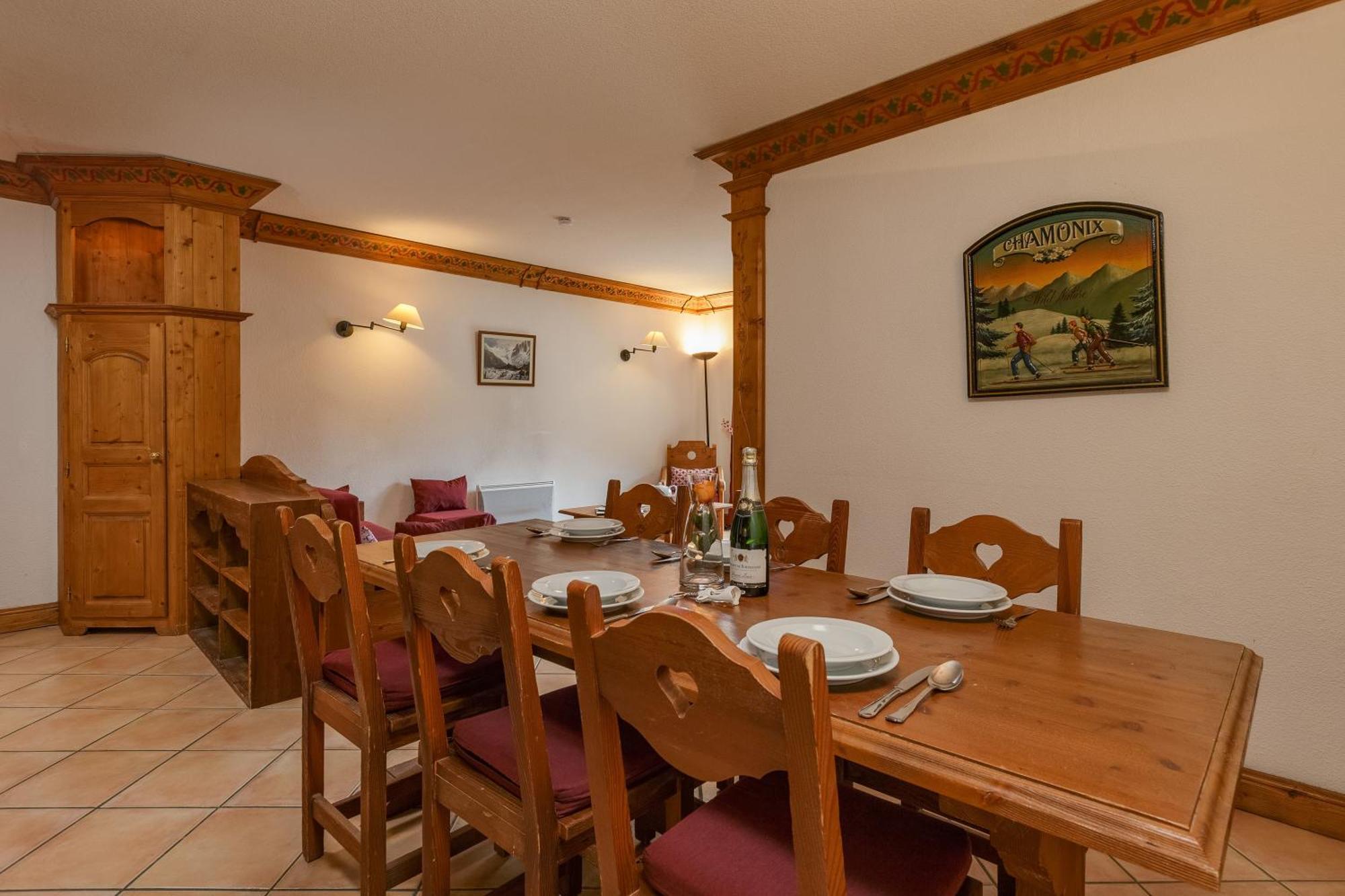 Residence Le Cristal Apartments Chamonix ภายนอก รูปภาพ