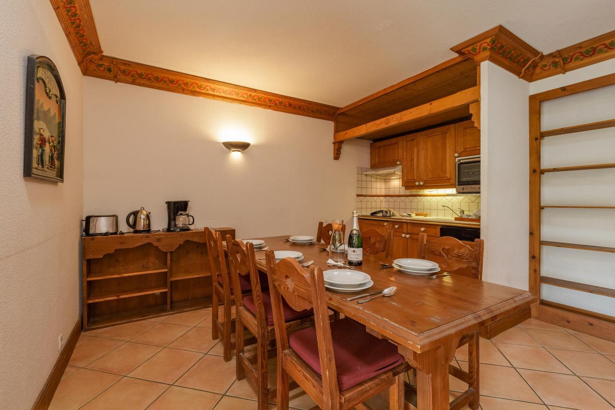Residence Le Cristal Apartments Chamonix ภายนอก รูปภาพ