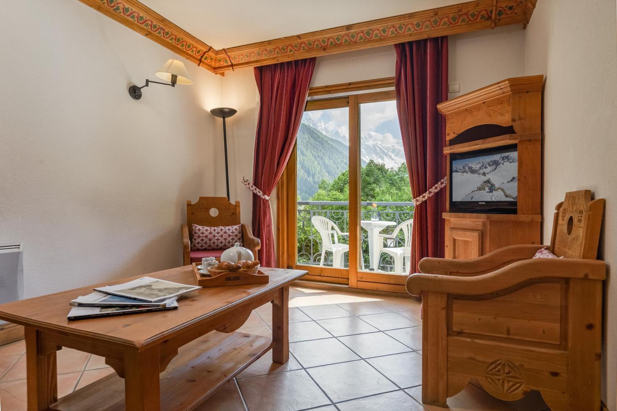 Residence Le Cristal Apartments Chamonix ภายนอก รูปภาพ
