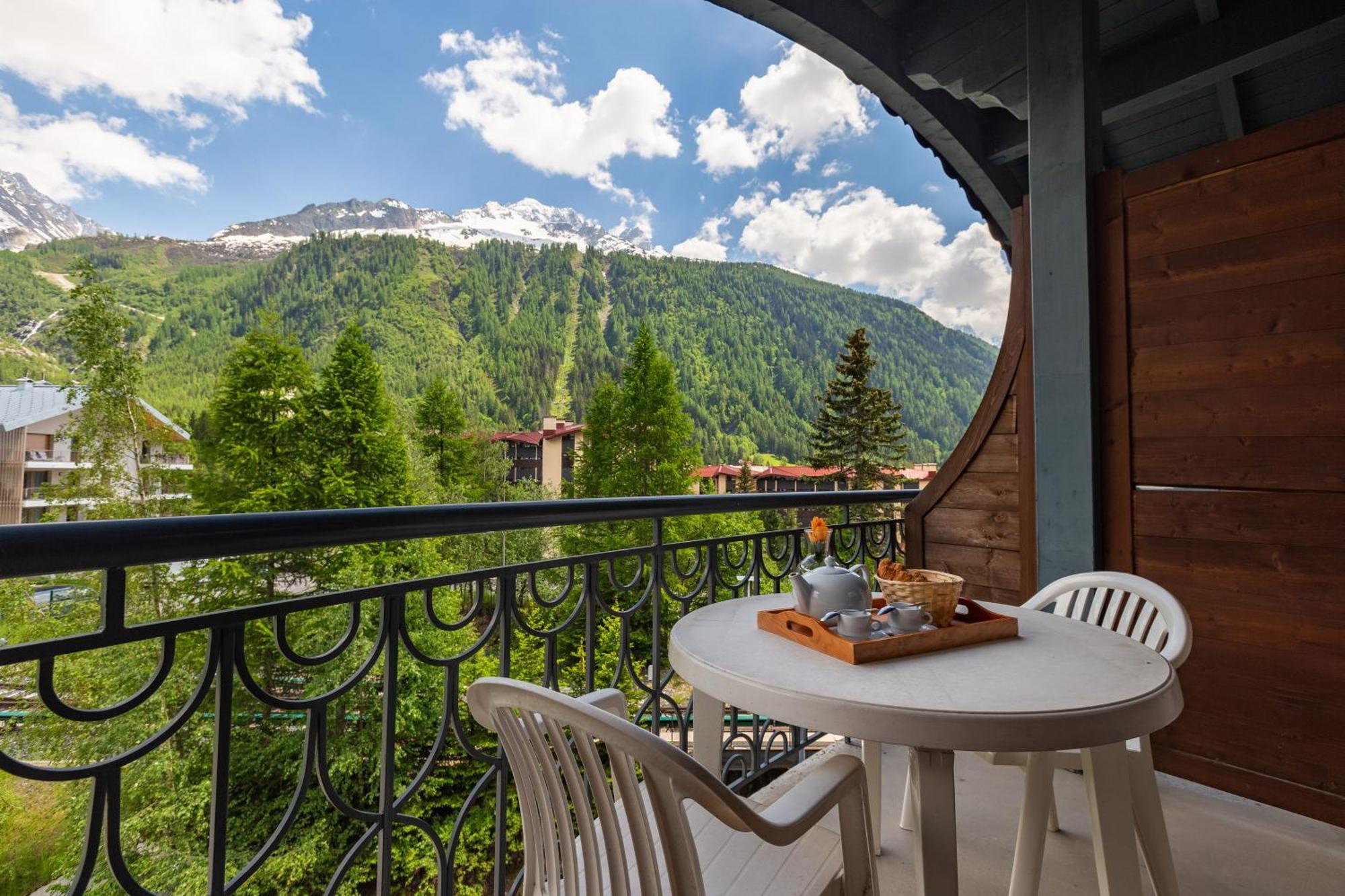 Residence Le Cristal Apartments Chamonix ภายนอก รูปภาพ
